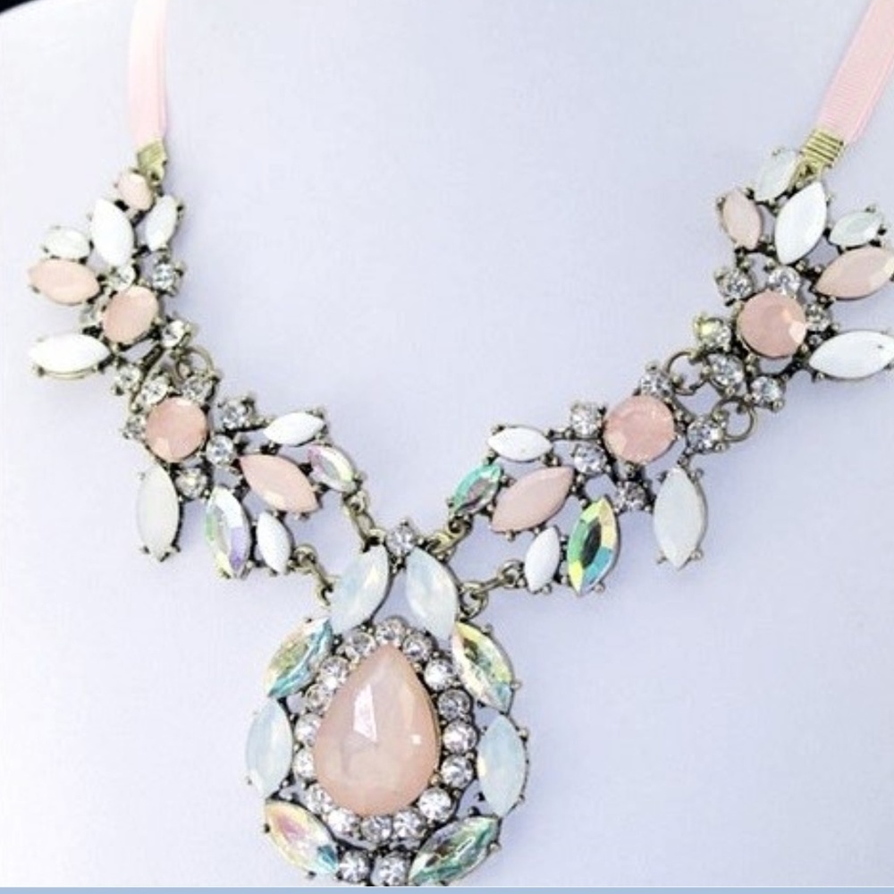 NEW  Pink Water Drop Statement Necklace